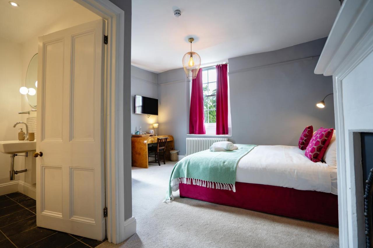 The Castle Inn Bradford On Avon Extérieur photo